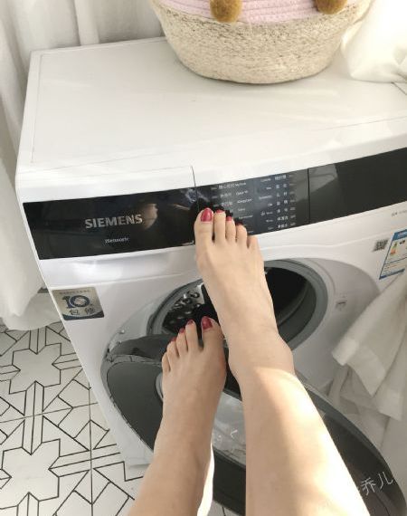 杨超越身材胸肌_高清点播免费观看最新