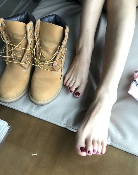 山村村妇露开大屁股_DVD完整版观看