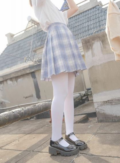 清纯校花被c到深处娇喘视频_720高清完整版
