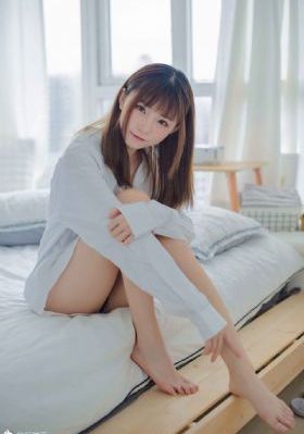 小伙与熟女50岁hd_DVD日韩免费观看