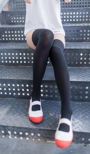 亚洲精品美女在线观看播放_4K免费全集观看